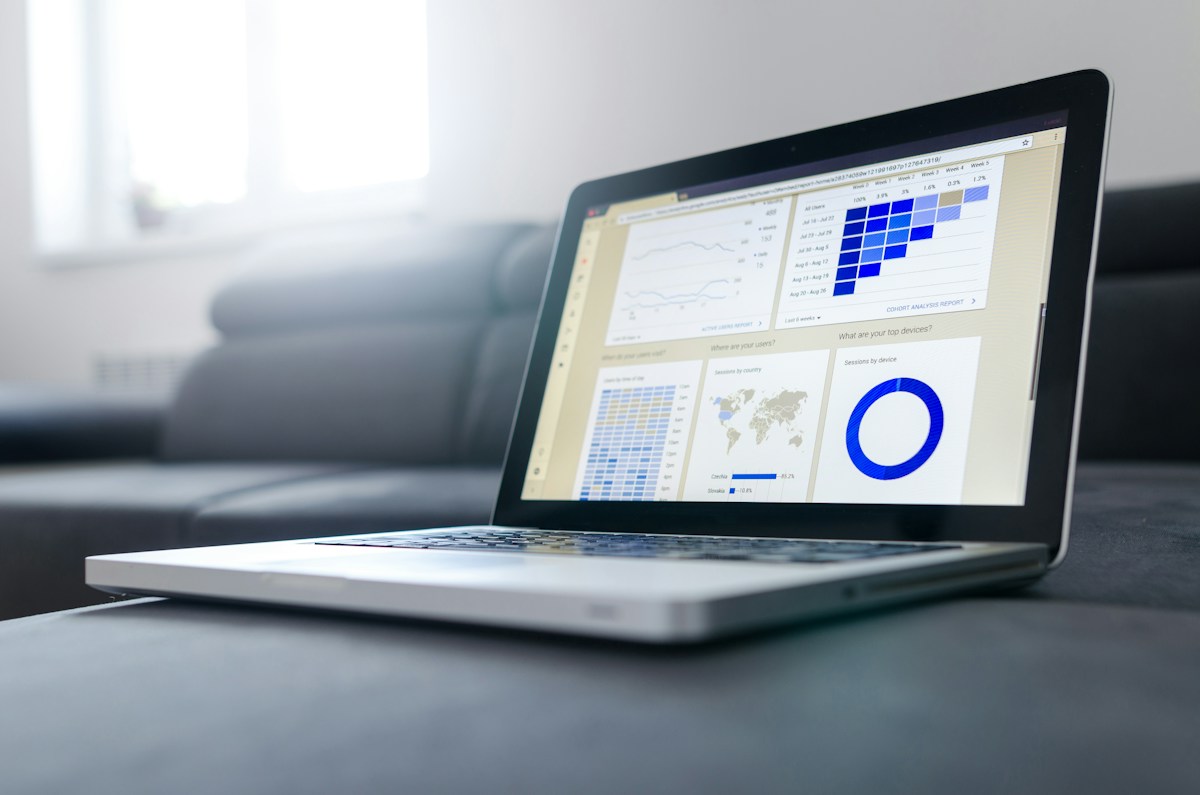Growth chart representing affiliate commission potential
